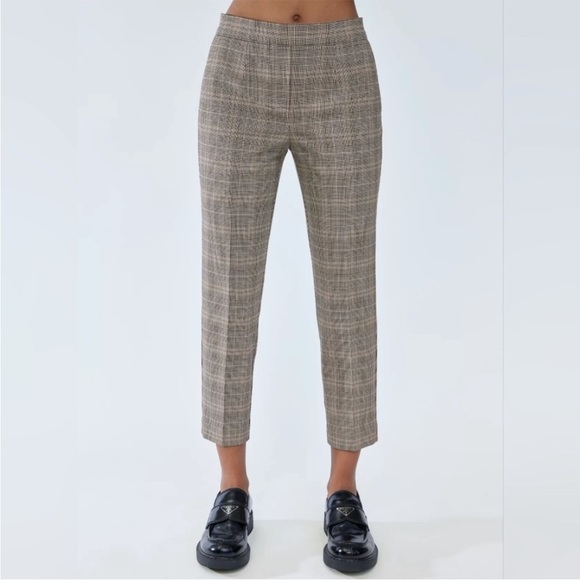 BOGO! Aritzia Babaton Conan Cropped Trouser Pant Houndstooth Plaid Size 2 - Picture 12 of 12